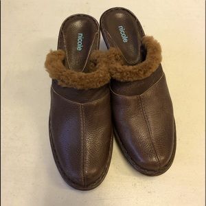 Brown clog 3” heels size 9 1/2